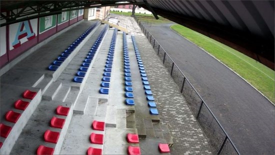 Całodobowy monitoring na stadionie miejskim w Ziębicach