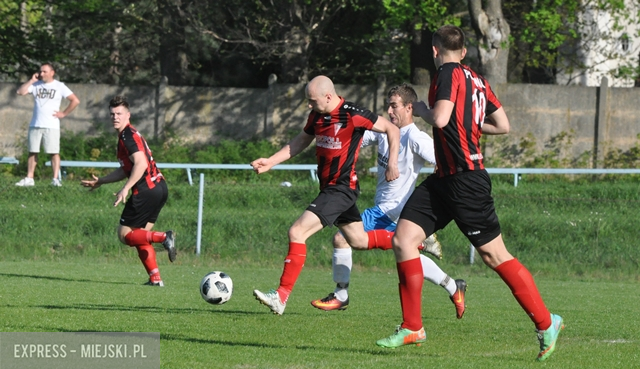 Unia Złoty Stok 1:1 (1:1) Polonia Ząbkowice Śląskie