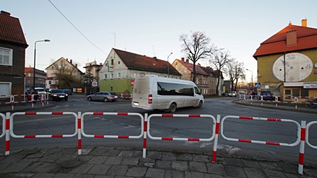 Skrzyżowanie dróg wojewódzkich w Ziębicach