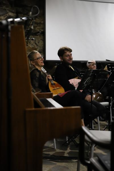 Ziębicka Orkiestra Mandolinistów i goście na ząbkowickim zamku w wyjątkowym koncercie