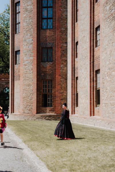Spektakl w wykonaniu kamienieckich uczniów na podstawie książki pt. Tymek, Czarny Kot i Zagadki Pałacu Marianny Orańskiej