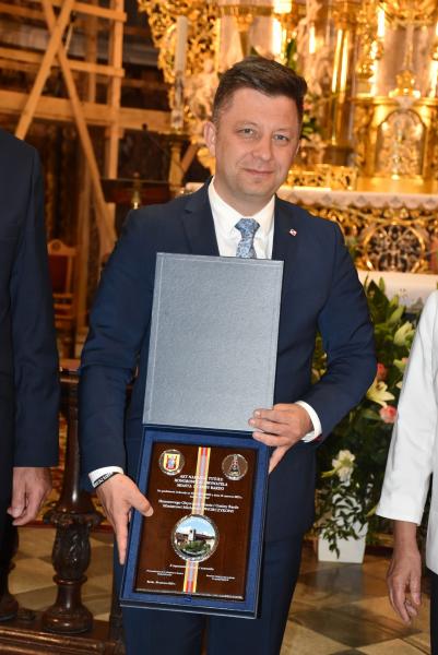 Michał Dworczyk i dr Mirosław Grakowicz uroczyście odebrali tytuły Honorowych Obywateli Miasta