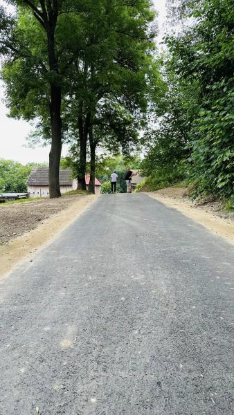 Nowa droga dojazdowa w Czerńczycach oddana do użytku