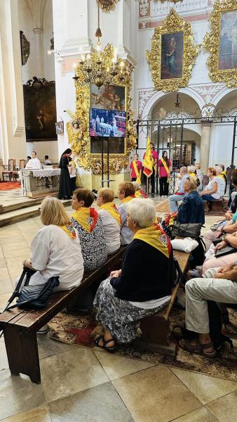 14. Pielgrzymka Osób Niepełnosprawnych zawitała do Henrykowa