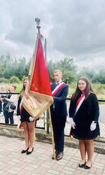 Rozpoczęcie roku szkolnego w Niepublicznej Szkole Podstawowej  w Lubnowie