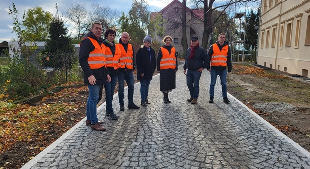 Zakończono budowę drogi przy Przedszkolu Publicznym w Przedborowej