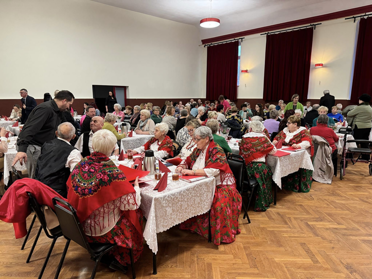 Obchody Dnia Kobiet w Ciepłowodach