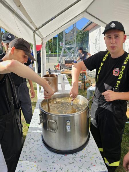 	Przebudowa remizy dobiegła końca. Festyn strażacki w Krzelkowie