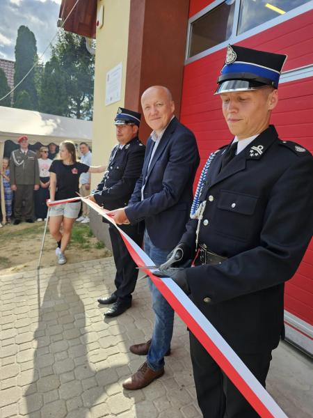 	Przebudowa remizy dobiegła końca. Festyn strażacki w Krzelkowie