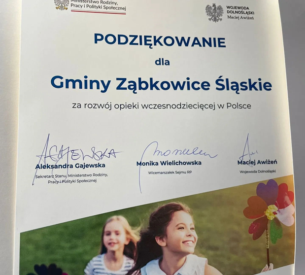 Gmina Ząbkowice Śląskie otrzymała podziękowanie za wkład w rozwój opieki wczesnodziecięcej w Polsce