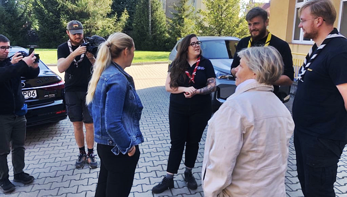 Minister edukacji i Dolnośląski Kurator Oświaty w Bardzie. Rozmawiano o zniszczeniach i pomocy