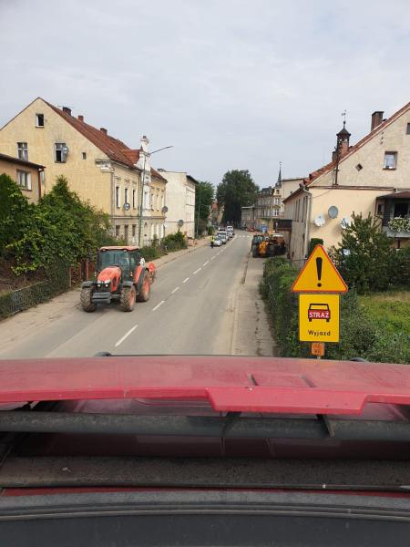 Rolnicy z powiatu ząbkowickiego i kłodzkiego niosą pomoc powodzianom