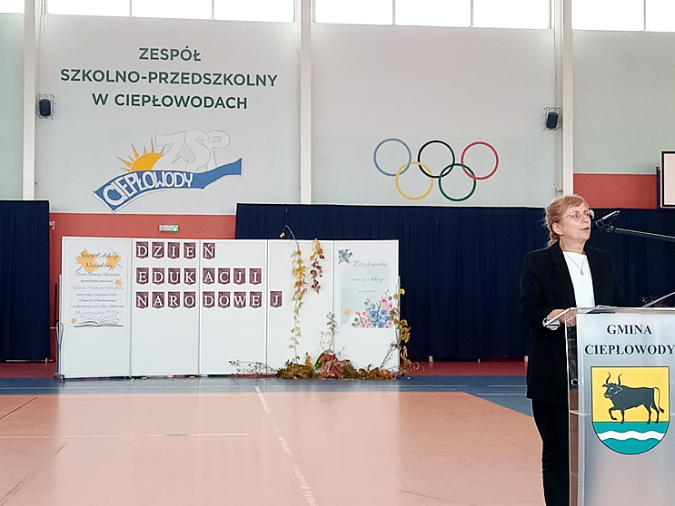 Obchody Dnia Edukacji Narodowej w Ciepłowodach [foto]