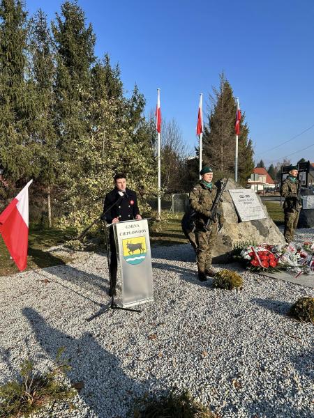 W Ciepłowodach uczczono 106. rocznicę odzyskania Niepodległości przez Polskę