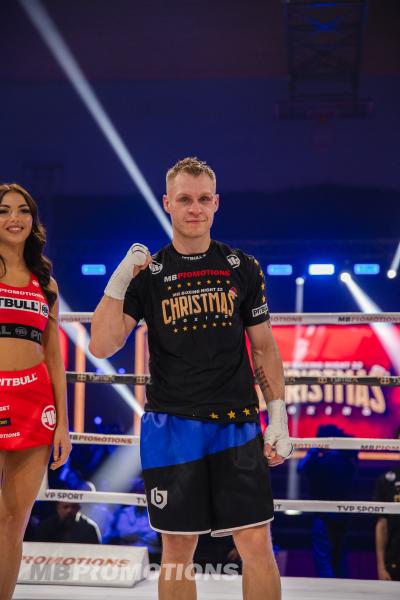 MB Boxing Night 22: Damian Gurtatowski - Bartłomiej Wańczyk