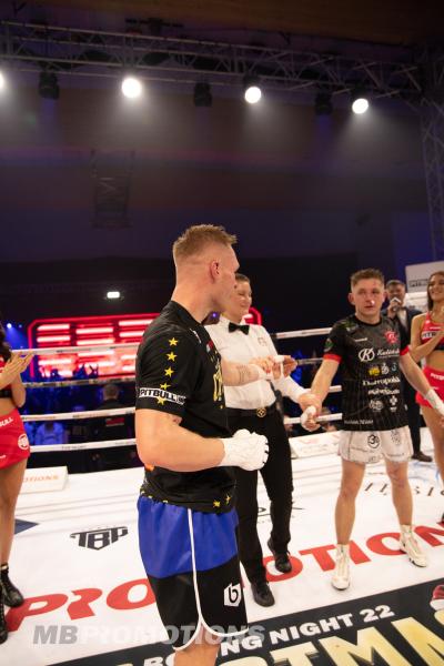 MB Boxing Night 22: Damian Gurtatowski - Bartłomiej Wańczyk