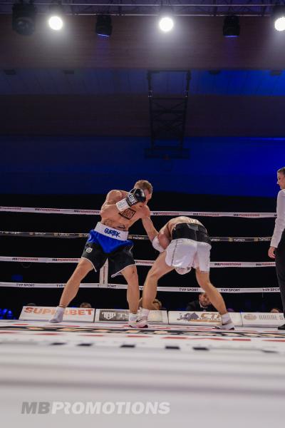 MB Boxing Night 22: Damian Gurtatowski - Bartłomiej Wańczyk