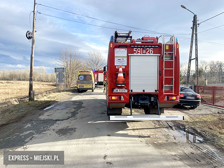 Zderzenie dwóch aut osobowych w Przyłęku