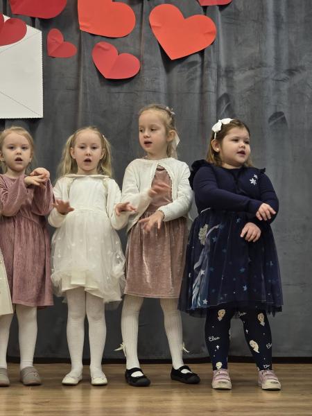 Dzień Babci i Dziadka w Przedszkolu „Zielona Dolina” w Mąkolnie