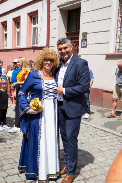 Międzypokoleniowa Biesiada Historyczna z Frankensteinem – radość, historia i wspólna zabawa