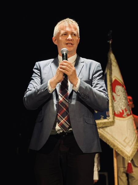 Uroczyste pożegnanie absolwentów Szkoły Podstawowej nr 4 w Ziębicach