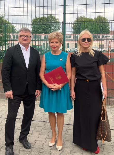Najlepsi uczniowie ze szkół ponadpodstawowych nagrodzeni przez Zarząd Powiatu Ząbkowickiego