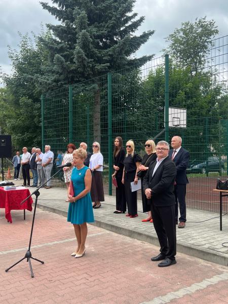 Najlepsi uczniowie ze szkół ponadpodstawowych nagrodzeni przez Zarząd Powiatu Ząbkowickiego