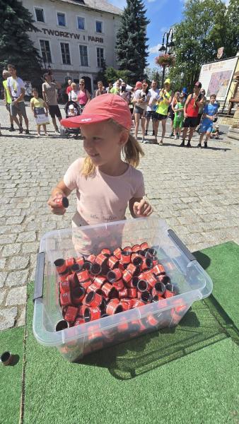 Na najlepszych biegaczy czekały sztabki złota. XIV Bieg na Jawornik za namii