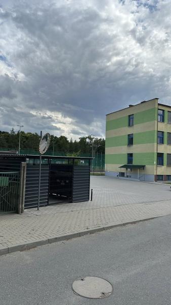 Nowy parking przy szkole i uporządkowanie odwodnienia