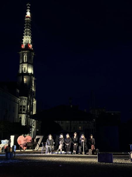 Spektakl „Wędrowcy” na ząbkowickim rynku