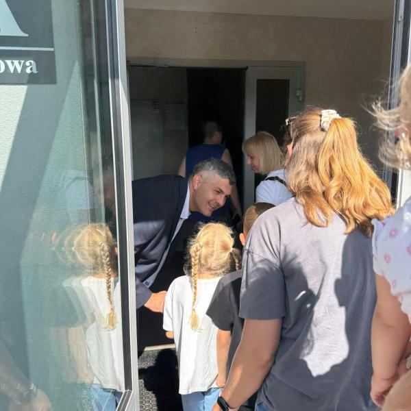 Nowy blok TBS w Ząbkowicach Śląskich oddany do użytku. Nowi lokatorzy odebrali klucze