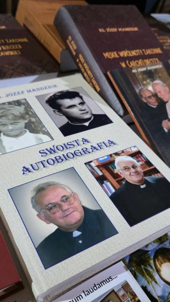 60 lat kapłaństwa ks. prof. Józefa Mandziuka – jubileusz wdzięczności i pamięci
