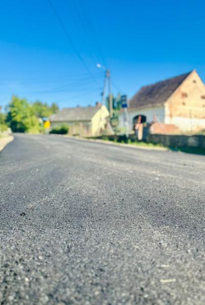 Remont drogi powiatowej w Bożnowicach na finiszu