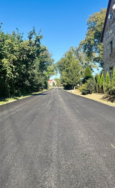 Remont drogi powiatowej w Bożnowicach na finiszu