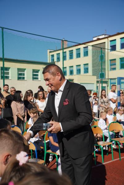 Gminne rozpoczęcie roku szkolnego w Szkole Podstawowej nr 2 w Ziębicach