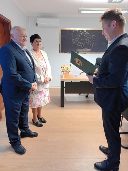 Złote Gody. Jolanta i Zbigniew Molińscy odebrali medal za długoletnie pożycie małżeńskie