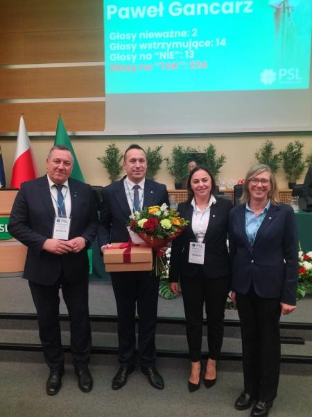 Paweł Gancarz ponownie wybrany prezesem dolnośląskich ludowców