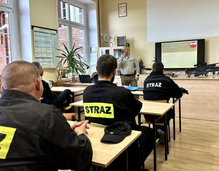 Strażacy-ochotnicy z powiatu ząbkowickiego rywalizowałli w zawodach strzeleckich. Znamy najlepszych
