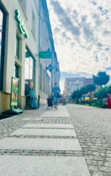 Prace przy przebudowie ul. Klasztornej, Rynku i Kościuszki na ukończeniu