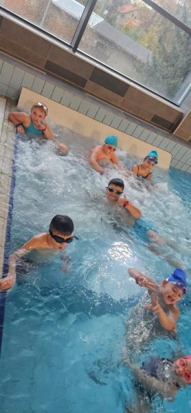 Uczniowie z gminy Ziębice zakończyli projekt  „ABC Pływania”