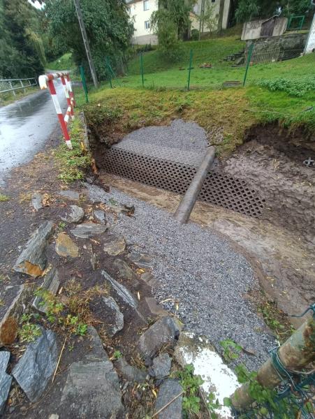 Zakończono kolejny etap prac konserwacyjnych cieku wodnego w Piotrowicach Polskich