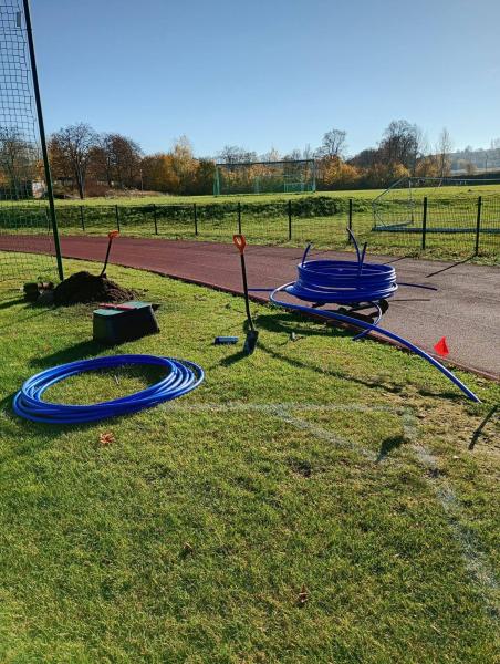 Ruszyły prace przy systemie nawadniania na Stadionie Miejskim w Ziębicach