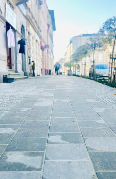 Remont chodnika w centrum Ziębic już po odbiorze