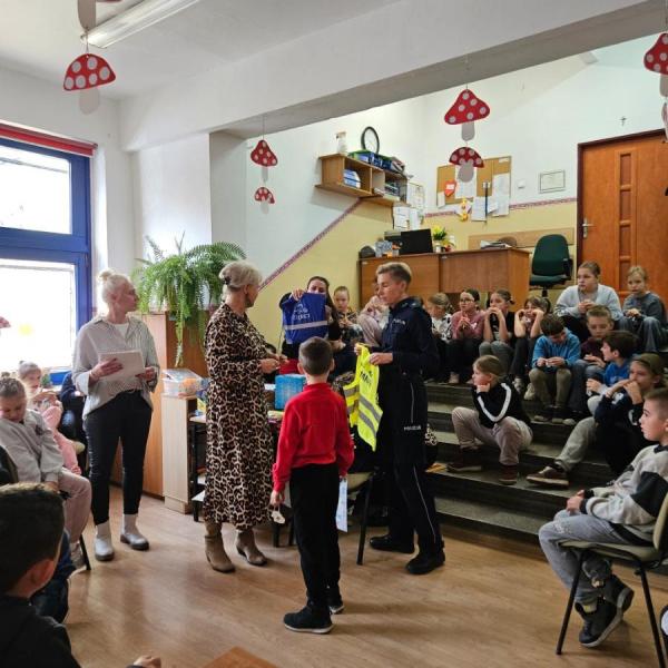 Młodzi stawiają na bezpieczeństwo