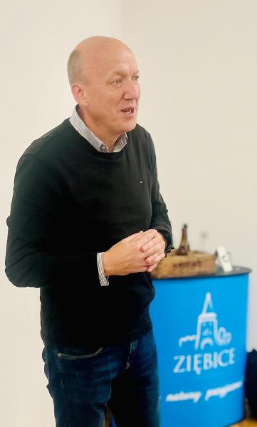 Przyszłość browaru w Ziębicach: studenci, eksperci i mieszkańcy rozpoczynają wspólne prace