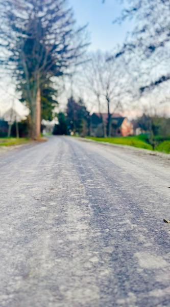 Trzy odcinki dróg powiatowych wyremontowane dzięki porozumieniu gminy i powiatu