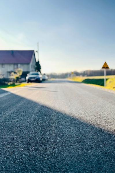 Trzy odcinki dróg powiatowych wyremontowane dzięki porozumieniu gminy i powiatu