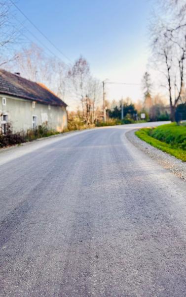 Trzy odcinki dróg powiatowych wyremontowane dzięki porozumieniu gminy i powiatu