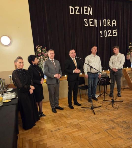 Dzień Seniora w Kamieńcu Ząbkowickim. Ponad 200 uczestników na dwudniowych uroczystościach