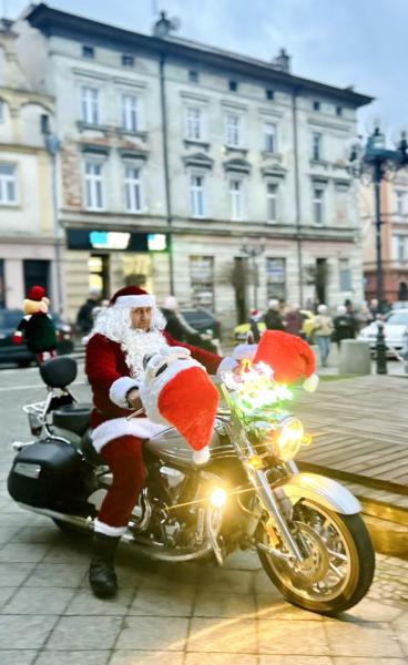 W Ziębicach można było poczuć magię świąt. Jarmark bożonarodzeniowy za nami [foto]